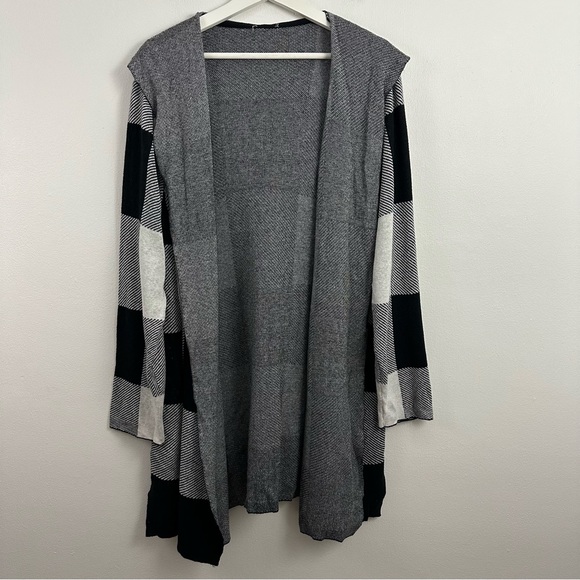 2/$20 Zenergy By Chico's Cashmere Blend Cardigan Women's Size 3 - Picture 1 of 6